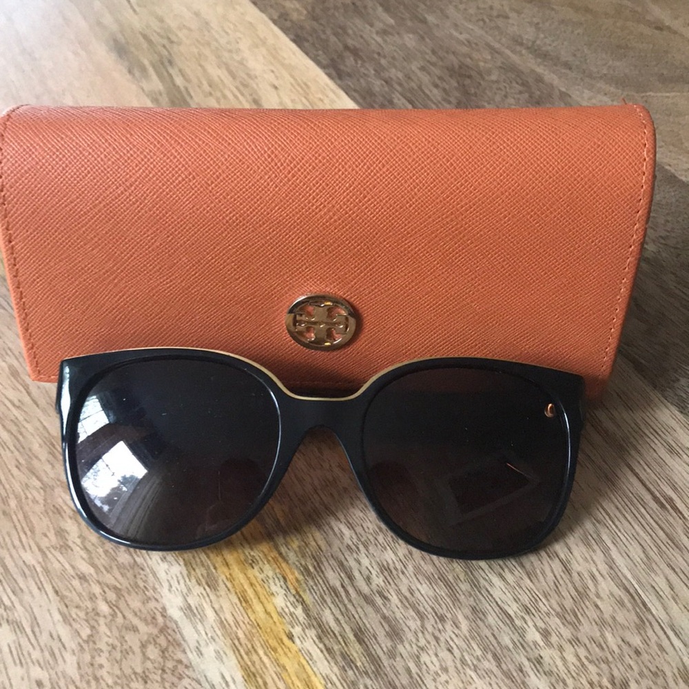 Tory Burch polarized sunglasses